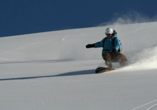  在伊泽尔谷专业滑雪板 